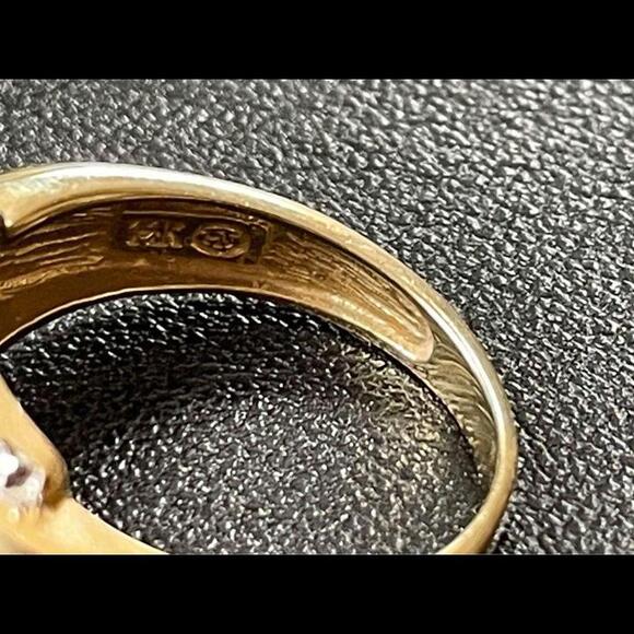 Vintage Diamond 14K Gold Ring Sz. 6 - Picture 4 of 9